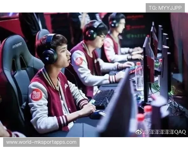 赛场指挥风格差异成战队特色亮点，指挥打法