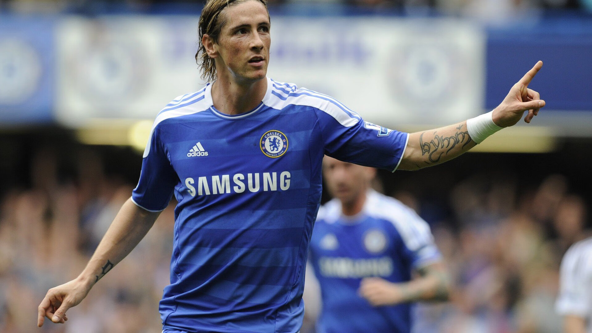 “武汉马拉松:全球跑步者决战赛道,谁将封王?”